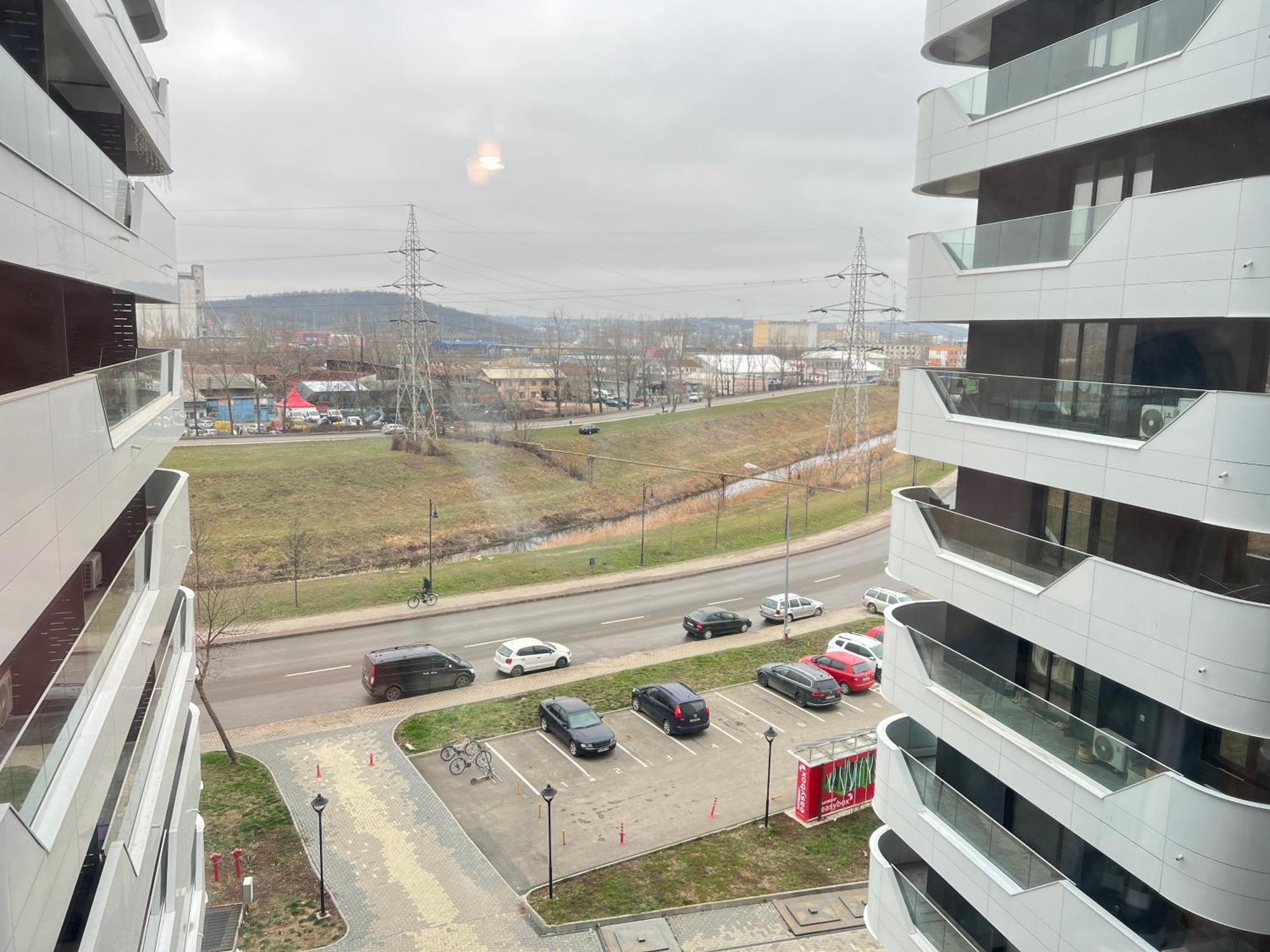 Airport Flyhub Chic Apartment Jászvásár Kültér fotó