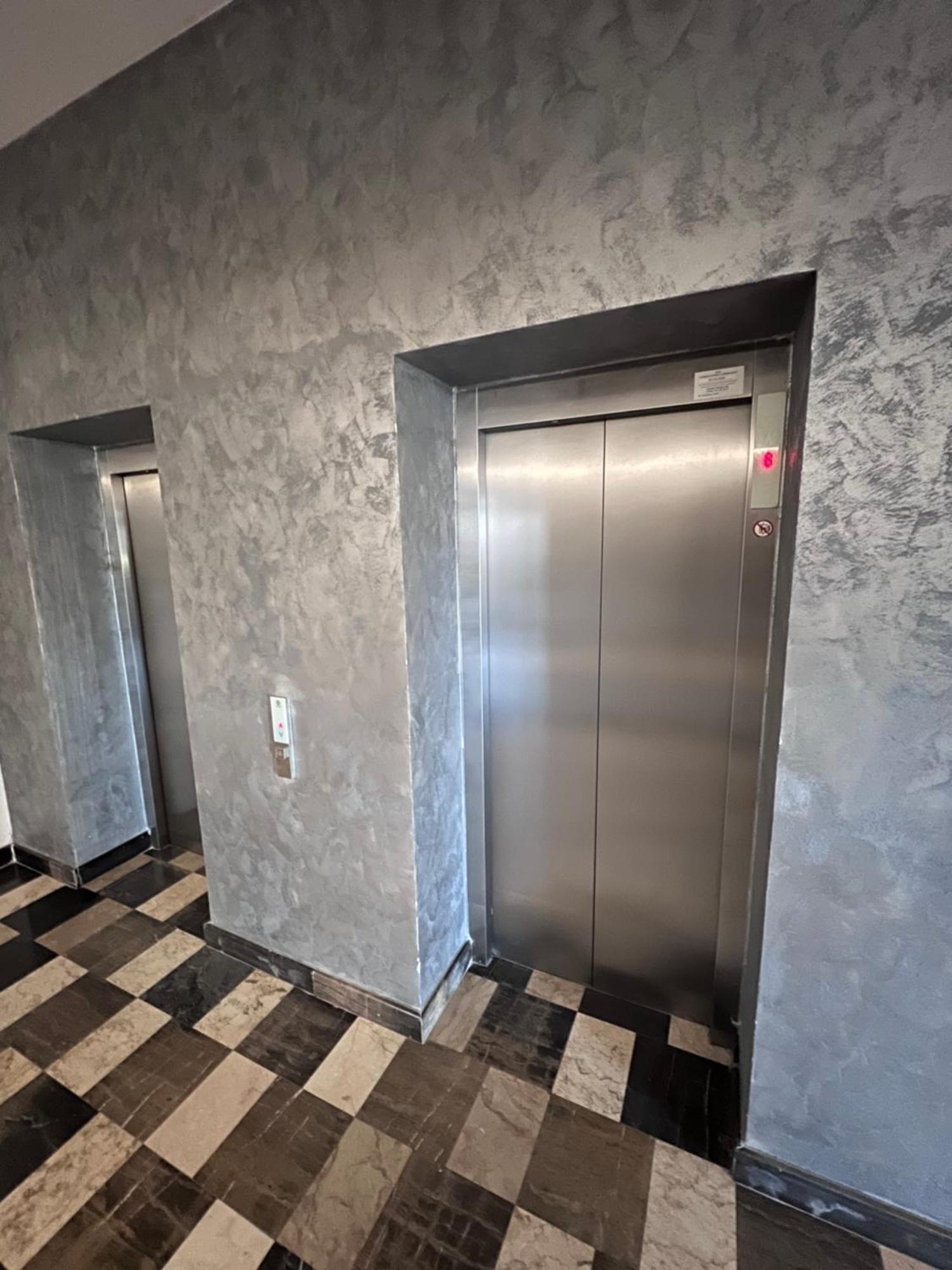 Airport Flyhub Chic Apartment Jászvásár Kültér fotó